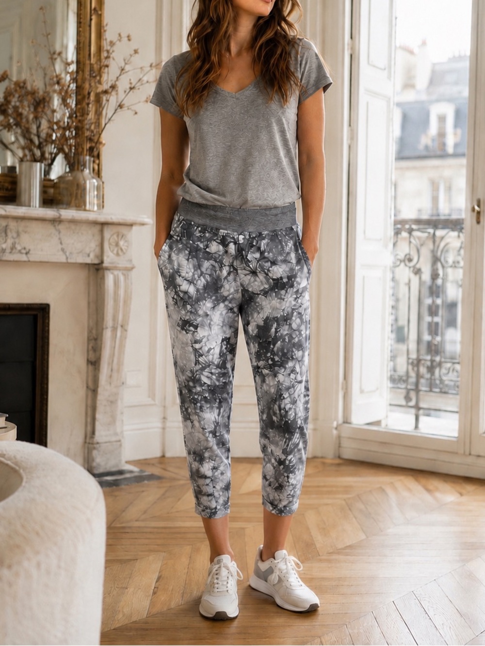 Cabi Gray Marble Tie Dye Pull-On Jogger Pants Front Pockets Medium Style 5075